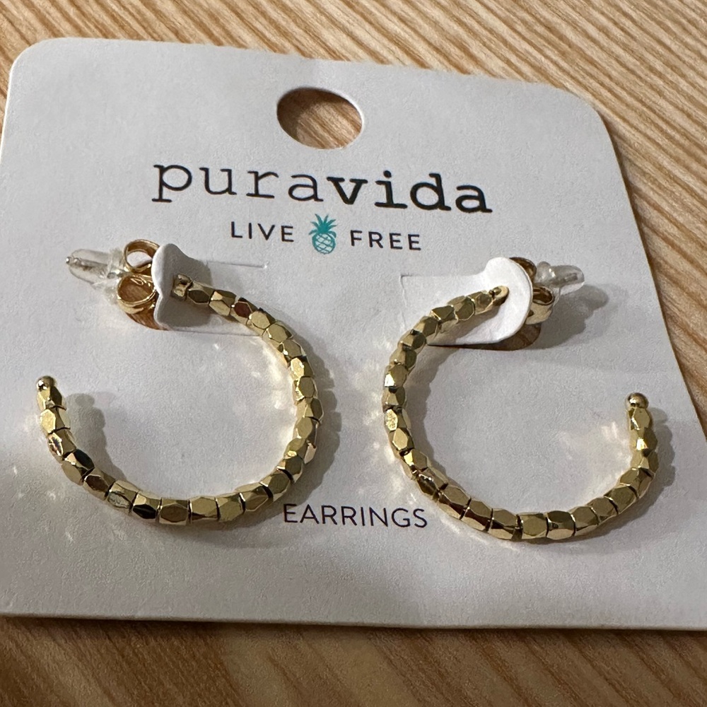 Pura Vida Gold Hoop Earrings